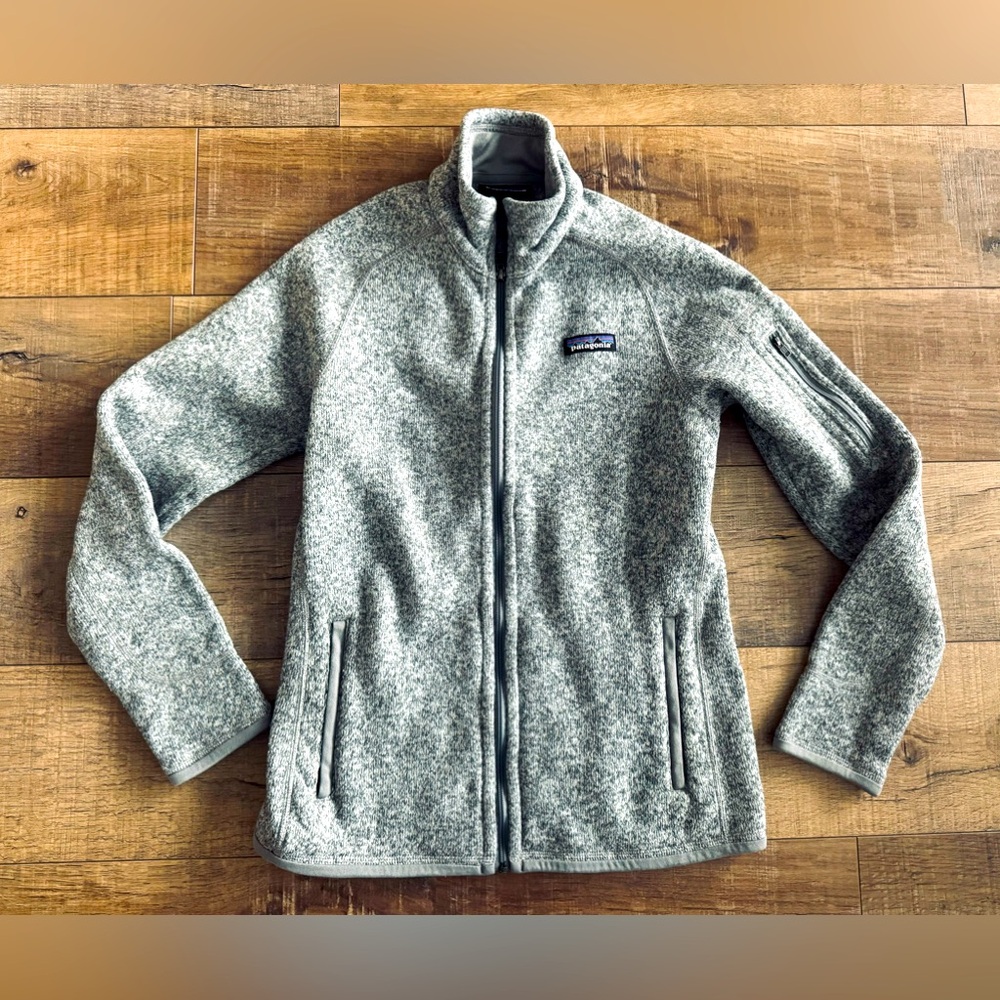 Patagonia Women’s Better Sweater Fleece Jacket. Size XS